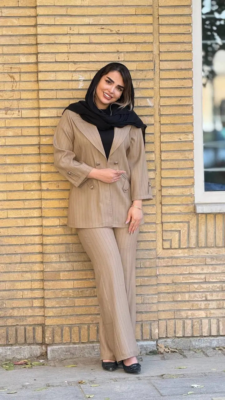 کت و شلوار بند دکمه دار